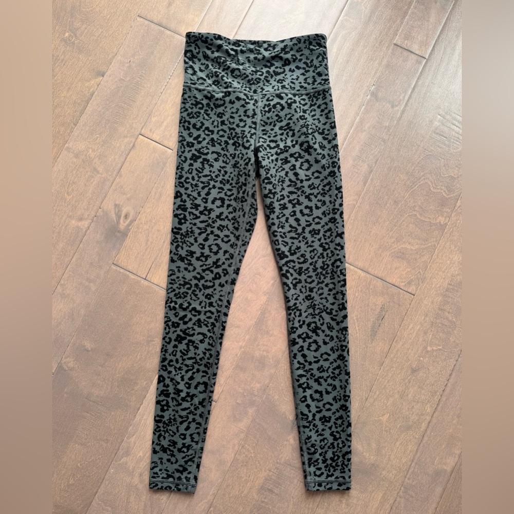 Athleta Elation Ultra High Rise Tights - Picture 8 of 12